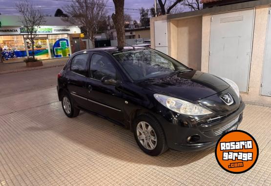 Autos - Peugeot allure 2013 Nafta 145000Km - En Venta