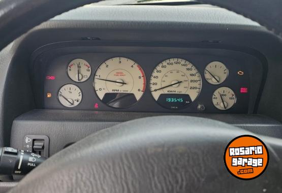 Camionetas - Jeep Jeep Grand Cherokee 2.7 c 2004 Diesel 194000Km - En Venta