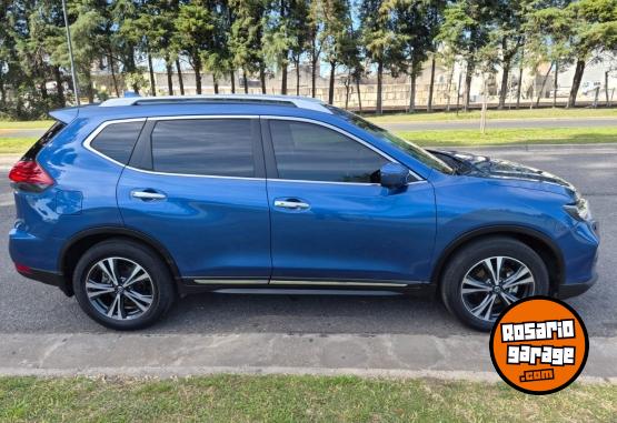 Camionetas - Nissan X-TRAIL EXCLUSIVE 2022 Nafta 80000Km - En Venta