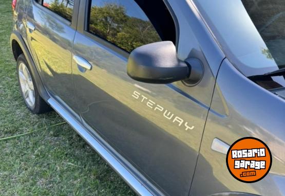 Autos - Renault Sandero Stepway 2010 Nafta 94000Km - En Venta