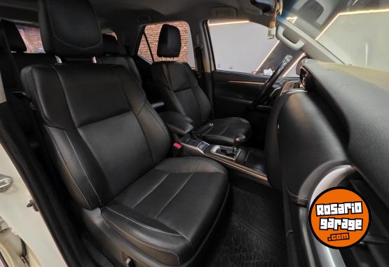 Camionetas - Toyota SW4 SRX 2.8L 4X4 AT 2021 2021 Diesel 161000Km - En Venta