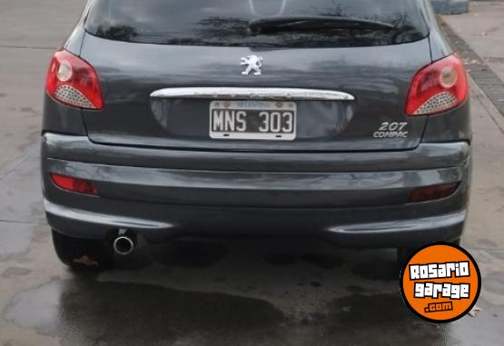 Autos - Peugeot 207 2013 Nafta 127000Km - En Venta