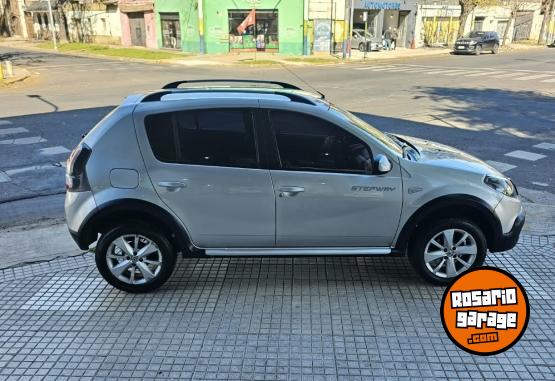 Autos - Renault SANDERO STEPWAY 1.6 16V 2013 Nafta 149000Km - En Venta