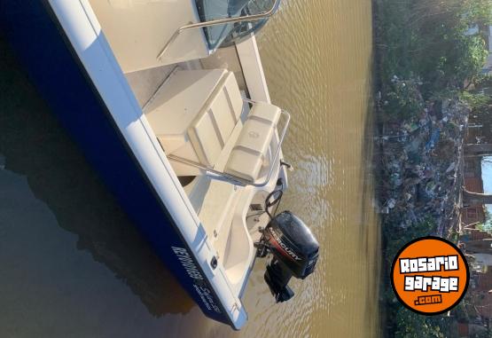 Embarcaciones - Bermuda Safari 550 c/ Mercury 50 hp. - En Venta