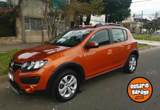 Autos - Renault SANDERO STEPWAY 2017 GNC 129000Km - En Venta