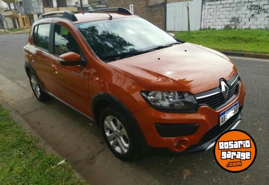 Autos - Renault SANDERO STEPWAY 2017 GNC 129000Km - En Venta