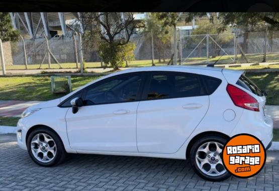 Autos - Ford FIESTA TITANIUMFOCUS 2012 Nafta 158000Km - En Venta