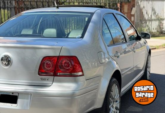 Autos - Volkswagen Bora 2009 Nafta 110000Km - En Venta