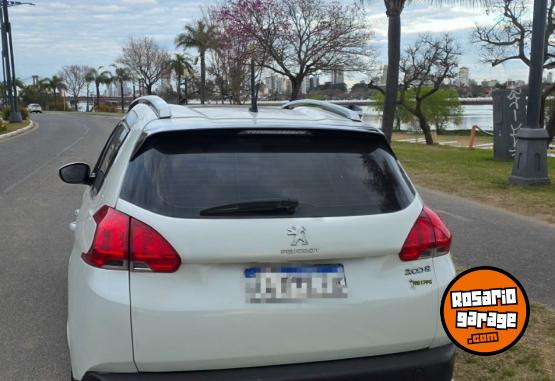 Autos - Peugeot 2008 - Feline 2016 Nafta 133000Km - En Venta