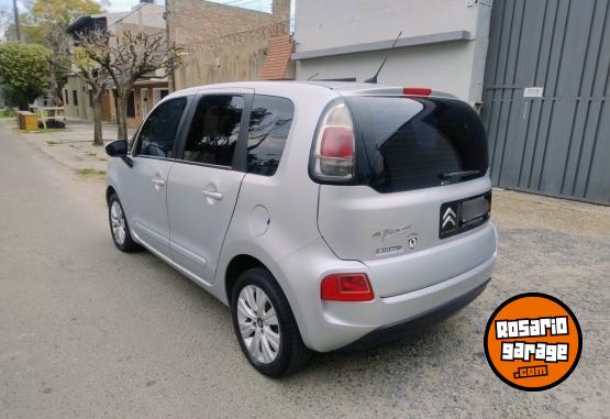 Autos - Citroen Picasso 2012 GNC 200000Km - En Venta
