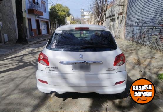 Autos - Peugeot 207 2012 Nafta 150000Km - En Venta