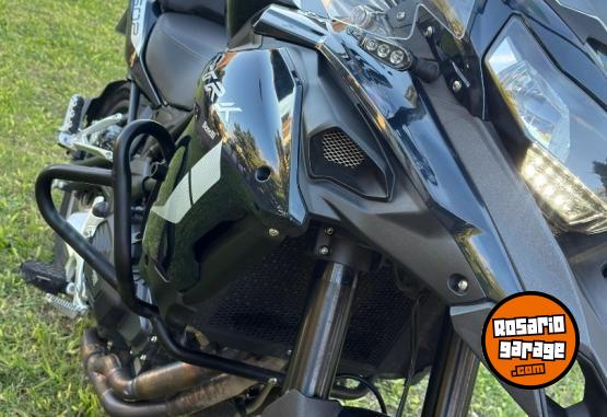 Motos - Benelli Trk 502 2023 Nafta 7000Km - En Venta