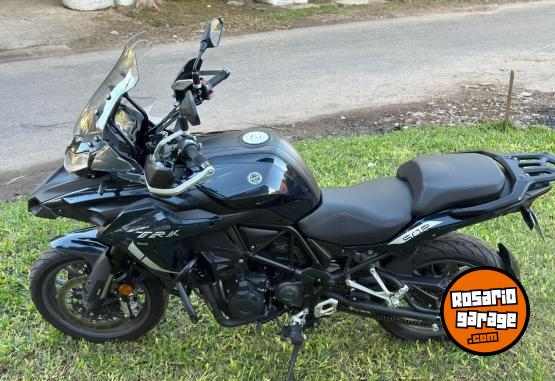 Motos - Benelli Trk 502 2023 Nafta 7000Km - En Venta
