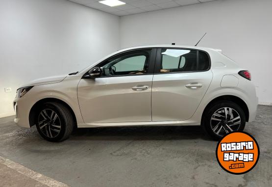 Autos - Peugeot 208 ALLURE PK AM25.5 5P M 2025 Nafta 5128Km - En Venta