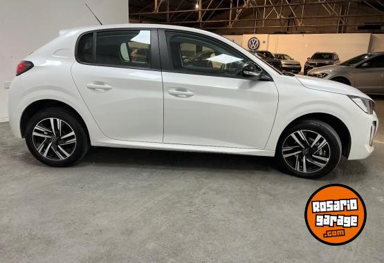 Autos - Peugeot 208 ALLURE PK AM25.5 5P M 2025 Nafta 5128Km - En Venta
