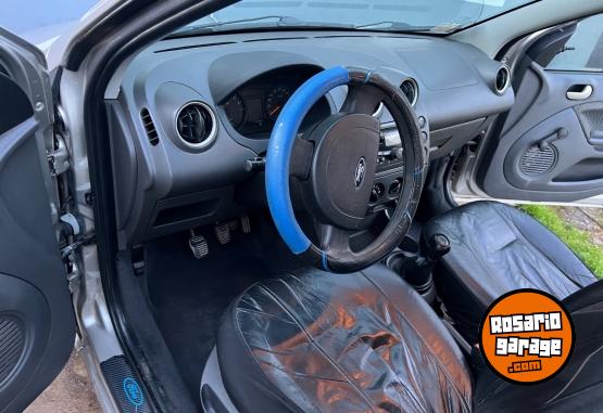 Autos - Ford fiesta max ambiente 1.6 2006 Nafta 136000Km - En Venta