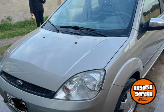 Autos - Ford fiesta max ambiente 1.6 2006 Nafta 136000Km - En Venta