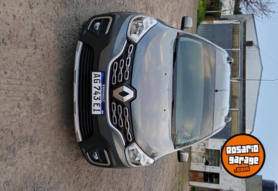 Utilitarios - Renault Stepway 2024 Nafta 18900Km - En Venta