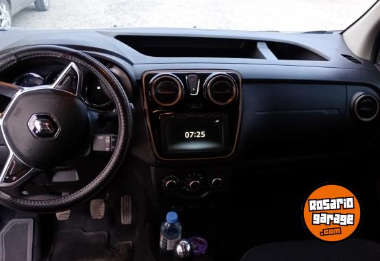 Utilitarios - Renault Stepway 2024 Nafta 18900Km - En Venta