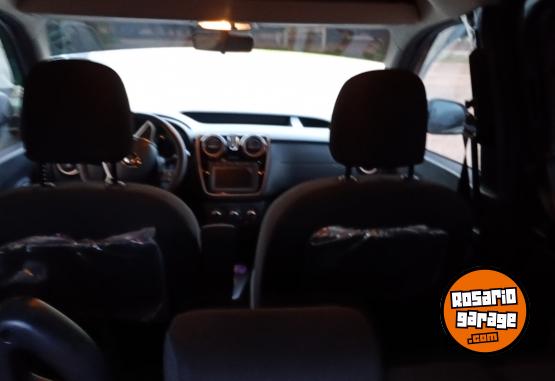 Utilitarios - Renault Stepway 2024 Nafta 18900Km - En Venta