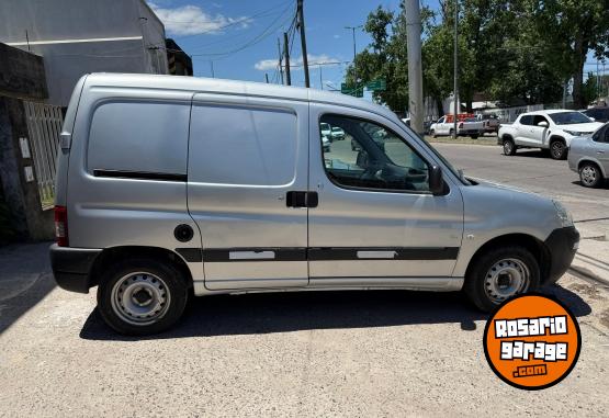 Utilitarios - Peugeot Partner 2015 Diesel 190000Km - En Venta