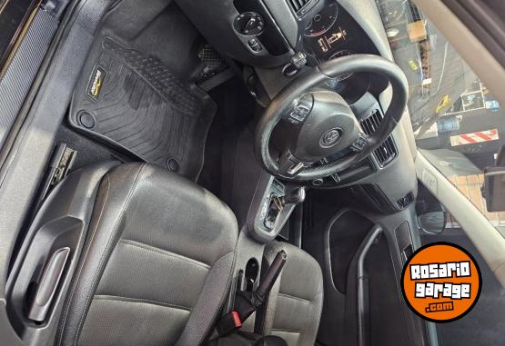 Autos - Volkswagen Vento 2013 Diesel 248000Km - En Venta