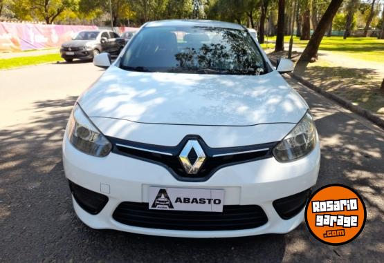 Autos - Renault Fluence - focus, corolla 2016 Nafta 96000Km - En Venta
