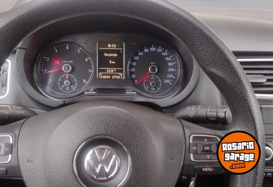 Autos - Volkswagen Suran trendline full 2010 GNC 124000Km - En Venta