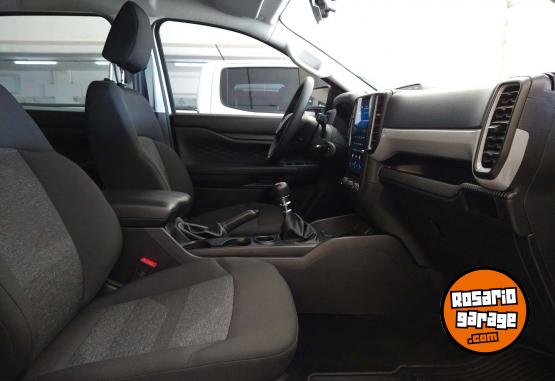 Camionetas - Ford Ranger DC XL 2.0L TD 2025 Diesel 15800Km - En Venta