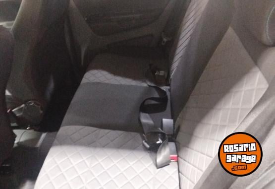 Autos - Volkswagen Suran HIGHLINE 2018 Nafta 79300Km - En Venta