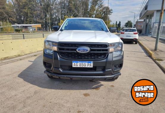 Camionetas - Ford Ranger DC XL 2.0L TD 2024 Diesel 33500Km - En Venta