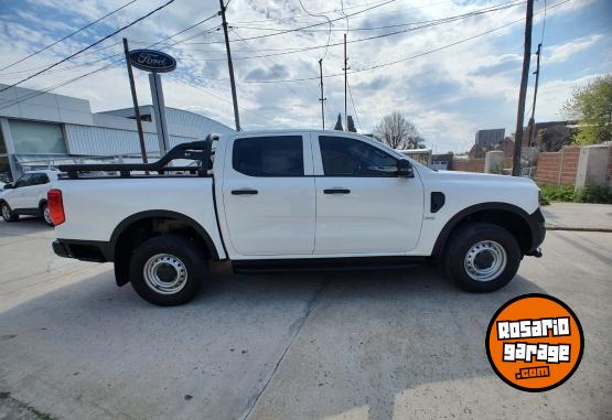 Camionetas - Ford Ranger DC XL 2.0L TD 2024 Diesel 33500Km - En Venta