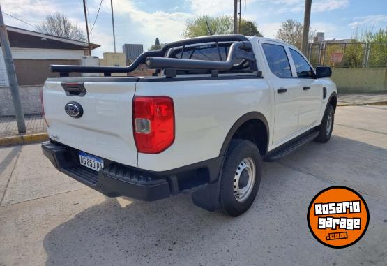 Camionetas - Ford Ranger DC XL 2.0L TD 2024 Diesel 33500Km - En Venta