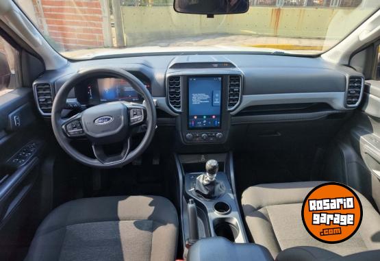 Camionetas - Ford Ranger DC XL 2.0L TD 2024 Diesel 33500Km - En Venta