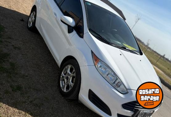 Autos - Ford FIESTA KINETIC 2014 GNC 98000Km - En Venta