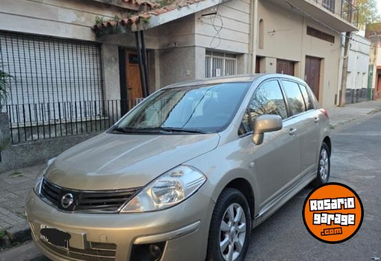 Autos - Nissan Tiida 2013 Nafta 144700Km - En Venta