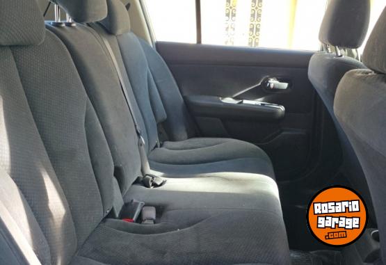 Autos - Nissan Tiida 2013 Nafta 144700Km - En Venta