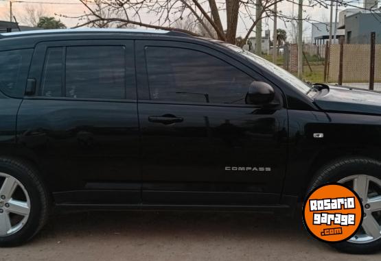 Camionetas - Jeep Compass 2013 Nafta 76000Km - En Venta
