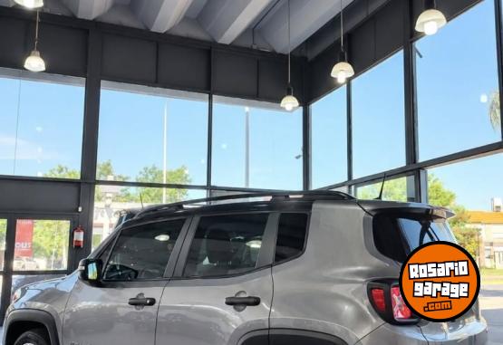 Camionetas - Chrysler JEEP RENEGADE SPORT MT 2019 Nafta 82000Km - En Venta