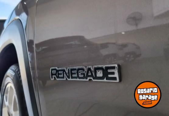 Camionetas - Chrysler JEEP RENEGADE SPORT MT 2019 Nafta 82000Km - En Venta