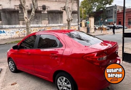 Autos - Ford K SEDAN 2018 Nafta 96000Km - En Venta