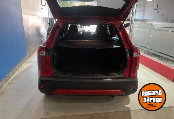 Camionetas - Toyota COROLLA CROSS 2.0 2023 Nafta 98000Km - En Venta