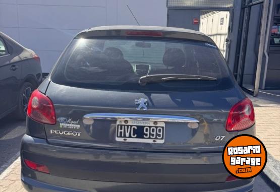 Autos - Peugeot 207 2009 Diesel 111111Km - En Venta