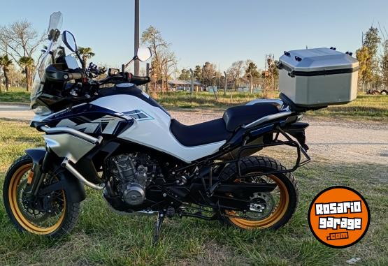 Motos - CF 800 MT EXPLORER 2026 Nafta 3600Km - En Venta