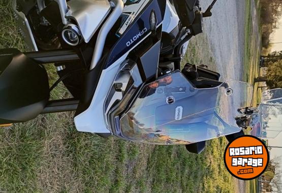 Motos - CF 800 MT EXPLORER 2026 Nafta 3600Km - En Venta