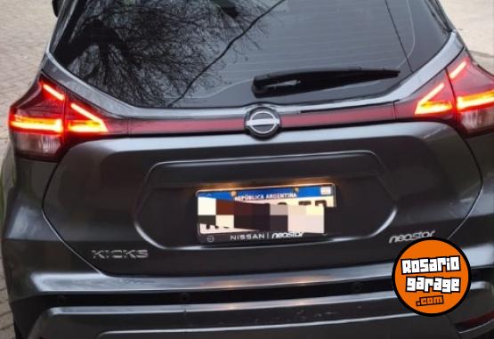 Autos - Nissan Kicks Exclusive 2023 Nafta 61000Km - En Venta