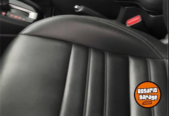 Autos - Nissan Kicks Exclusive 2023 Nafta 61000Km - En Venta