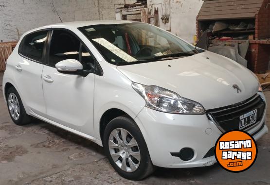 Autos - Peugeot 208 ACTIVE 2014 Nafta 83000Km - En Venta