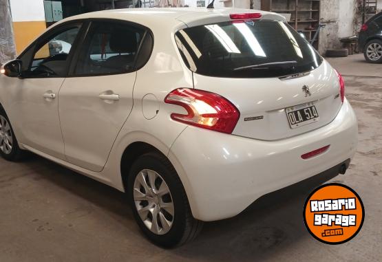 Autos - Peugeot 208 ACTIVE 2014 Nafta 83000Km - En Venta