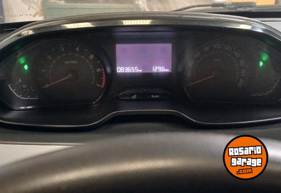 Autos - Peugeot 208 ACTIVE 2014 Nafta 83000Km - En Venta
